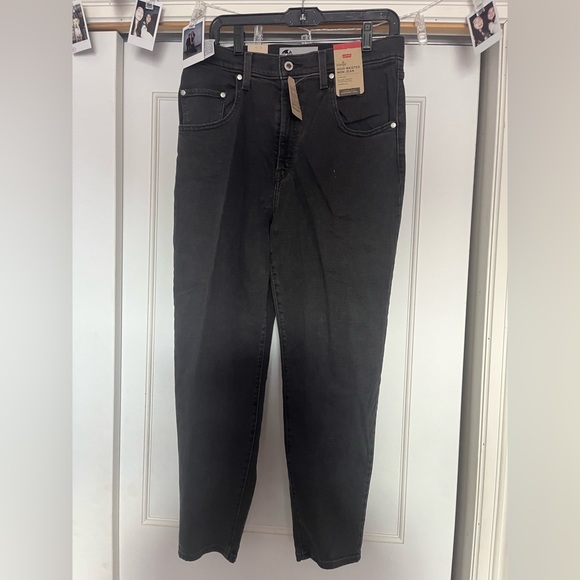 Brand new mom jeans, black, high wasted, levis, 31 x 27 - Picture 1 of 1